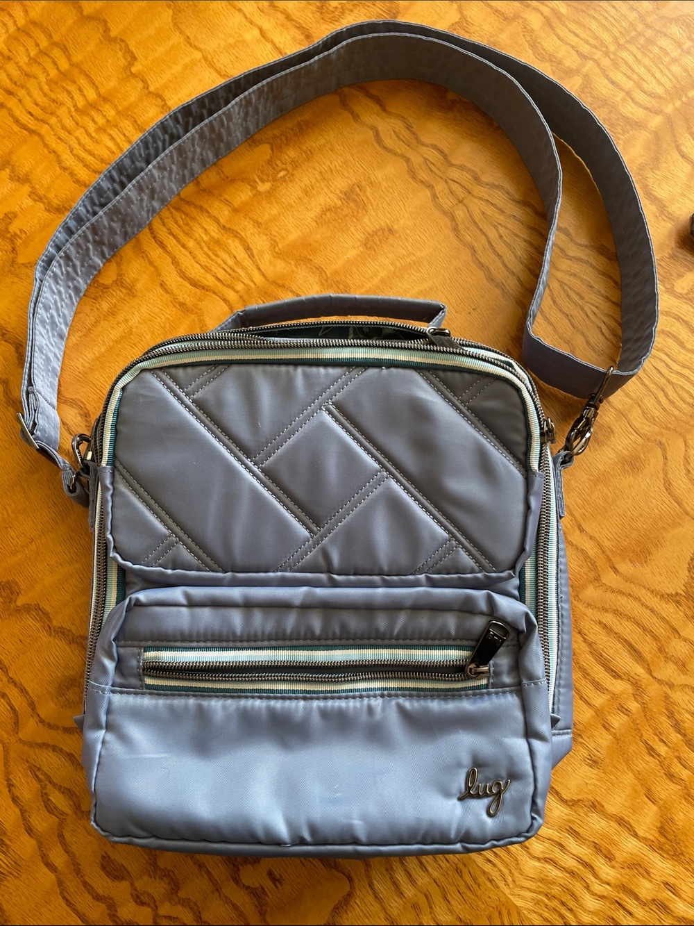 lug Quilted Crossbody wrangler Messenger Bag blue with Silver Trim